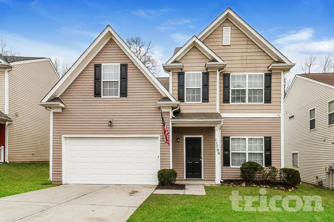 property at 11709 Oak St