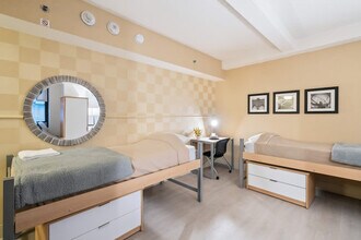 525 Lexington Ave in New York, NY - Building Photo - Building Photo