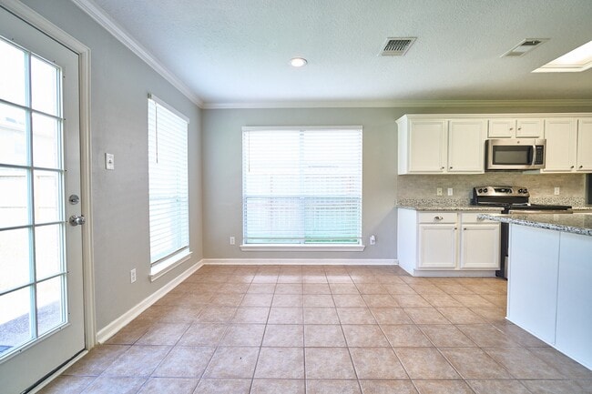 4204 Seminole Dr in Pearland, TX - Building Photo - Building Photo