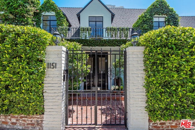property at 1151 Sunset Vale Ave.