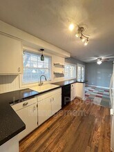 2872 SE Linda St in Corvallis, OR - Building Photo - Building Photo