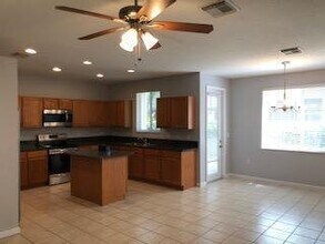 2757 S Evergreen Cir in Boynton Beach, FL - Building Photo - Building Photo