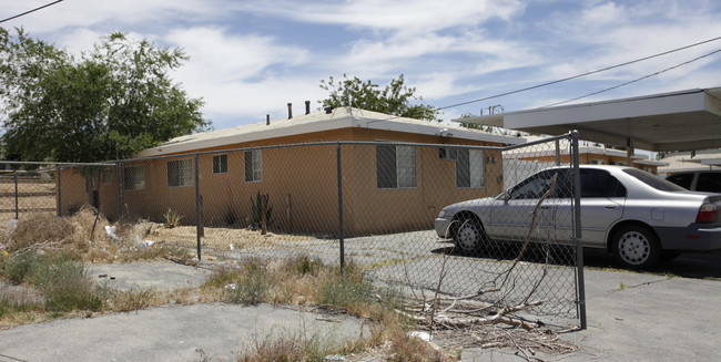 16404-16412 Solvang Ave in Victorville, CA - Building Photo - Building Photo