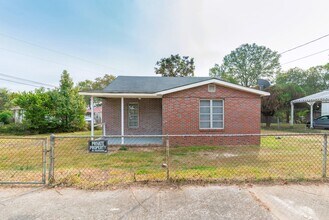 102 Curry St in Augusta, GA - Building Photo - Building Photo