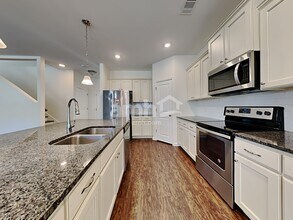 13 Crabapple Cir in Savannah, GA - Foto de edificio - Building Photo