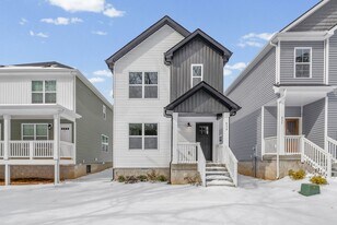 839 Cumberland Dr in Clarksville, TN - Building Photo