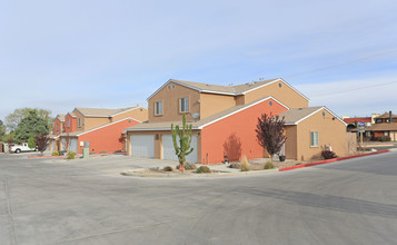 11910 Menaul Blvd NE in Albuquerque, NM - Building Photo - Building Photo