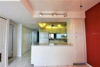 18304 Gulf Blvd in Redington Shores, FL - Building Photo - Building Photo