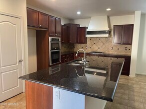 1699 S Constellation Way in Gilbert, AZ - Building Photo - Building Photo