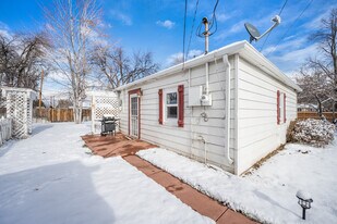 4857-1 S Fox St, Unit Unit 2 in Englewood, CO - Building Photo