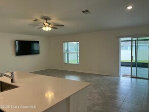 4255 Pebbles Throw Dr in Kissimmee, FL - Building Photo - Building Photo