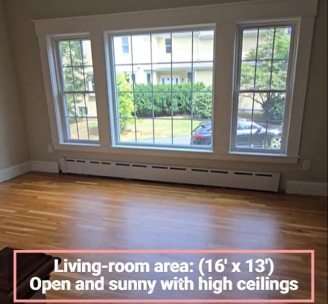 31 Woodbine St, Unit #2