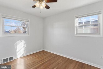 855 Anthony Ave in Waynesboro, PA - Building Photo - Building Photo