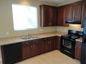 614 Chalcedony Ct in Durham, NC - Building Photo - Building Photo