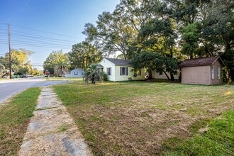 1810 12th St in Pascagoula, MS - Building Photo - Building Photo