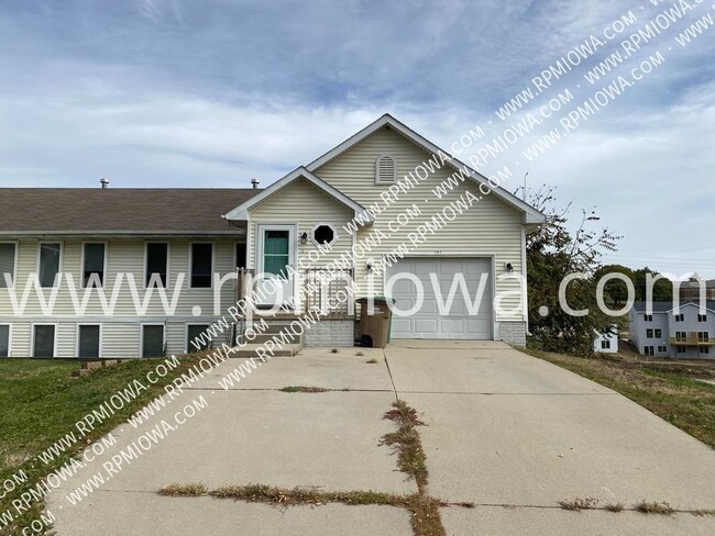 141 Christie Ln