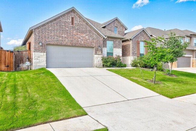 3320 Columbus Way in Round Rock, TX - Building Photo - Building Photo