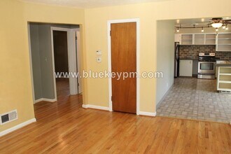 3245 NE 85th Ave in Portland, OR - Building Photo - Building Photo