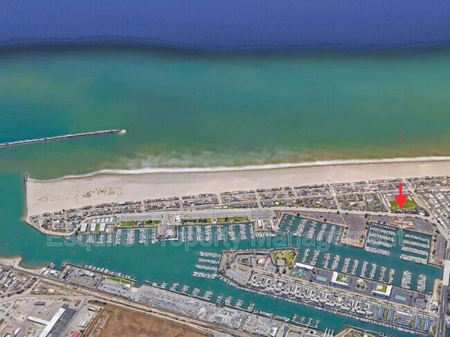 2847 Harbor Blvd in Oxnard, CA - Building Photo - Building Photo