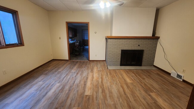 706 E Thomas St in Wausau, WI - Building Photo - Building Photo