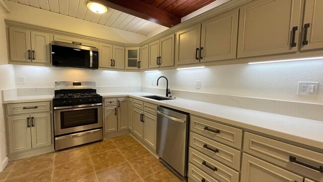 property at 81406 S Palo Verde Dr