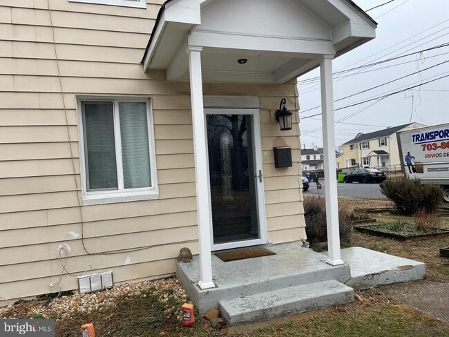 5617 7th Pl S in Arlington, VA - Building Photo - Building Photo