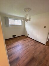 906 Woodland Ave in McKeesport, PA - Building Photo - Building Photo