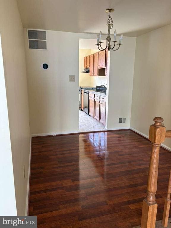 property at 3021 S Grove