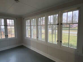 415 Dean St in Woodstock, IL - Building Photo - Building Photo