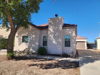 2411 Stonebridge Dr in Bullhead City, AZ - Building Photo