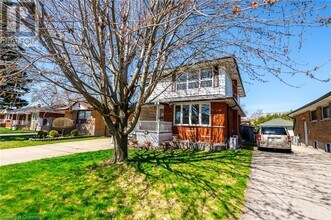 78 E 45th St in Hamilton, ON - Building Photo - Building Photo