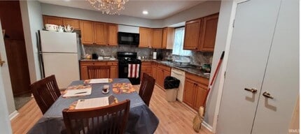 3863 Kensington Dr in Lafayette, IN - Building Photo - Building Photo