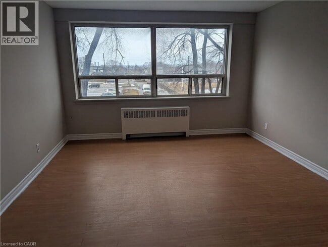 468 Ottawa St N in Hamilton, ON - Building Photo - Building Photo