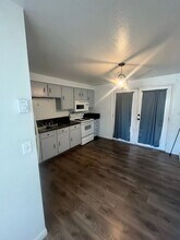 20 S Main St in Orangeville, UT - Building Photo - Building Photo