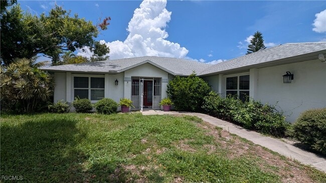 1254 NW 37th Pl in Cape Coral, FL - Building Photo - Building Photo