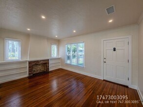 1320 E Maple St in Glendale, CA - Foto de edificio - Building Photo