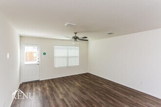 4115 Wintergreen Dr in Heath, TX - Foto de edificio - Building Photo