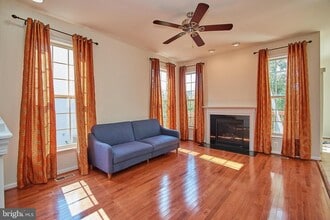 42649 Macauley Place in Ashburn, VA - Building Photo - Building Photo