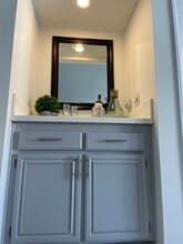 8180 Manitoba St, Unit 0 in Playa Del Rey, CA - Building Photo - Building Photo