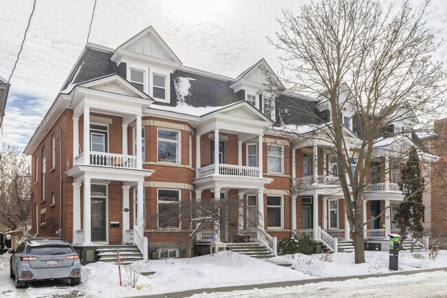 164 Waverley St in Ottawa, ON - Building Photo - Building Photo