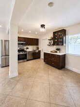 2016-2018 NE 14th Ct in Fort Lauderdale, FL - Building Photo - Building Photo