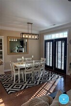 716 CARNEROS Cir in High Point, NC - Foto de edificio - Building Photo