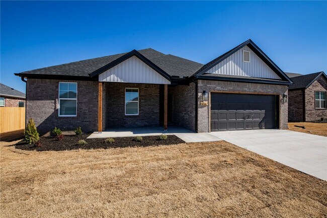 4867 Farmhouse St in Springdale, AR - Building Photo - Building Photo