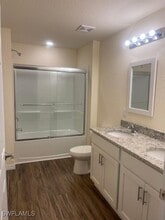 7013 Rich Cir in La Belle, FL - Foto de edificio - Building Photo