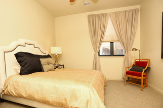 Residences at the Boulevard in St. Louis, MO - Building Photo - Interior Photo