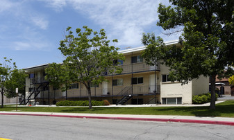 553-577 E 1500 S Apartments