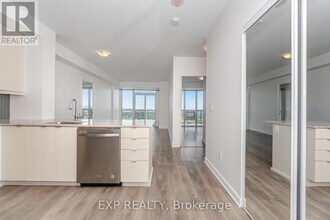 4633 Glen Erin Dr in Mississauga, ON - Building Photo - Building Photo