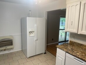 1204 Gale Dr in Midfield, AL - Building Photo - Building Photo