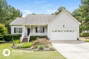 292 Tomahawk Dr in Clayton, NC - Building Photo