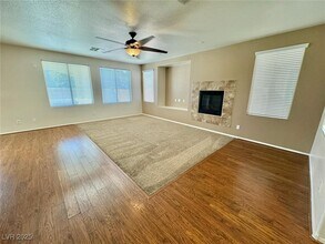 5933 Gold Horizon St in North Las Vegas, NV - Building Photo - Building Photo